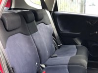 USED 2011 61 HONDA JAZZ 1.2 I-VTEC S AC 5d 89 BHP 