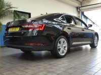 USED 2018 18 SKODA SUPERB 1.4 SE L EXECUTIVE TSI DSG 5d 148 BHP SAT NAV LEATHER HEATED SEATS