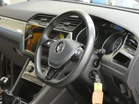 USED 2017 VOLKSWAGEN TOURAN 1.6 SE TDI BLUEMOTION TECHNOLOGY 5d 114 BHP EXCELLENT EXAMPLE LOW MILEAGE