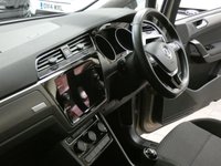 USED 2017 VOLKSWAGEN TOURAN 1.6 SE TDI BLUEMOTION TECHNOLOGY 5d 114 BHP EXCELLENT EXAMPLE LOW MILEAGE