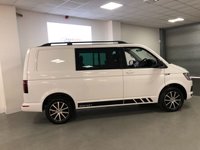 USED 2019 19 VOLKSWAGEN TRANSPORTER 2.0 T30 TDI KOMBI EDITION BMT 148 BHP * NAVIGATION SYSTEM * FRONT  & REAR PARKING SENSORS * ELECTRIC WINDOWS *