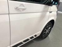 USED 2019 19 VOLKSWAGEN TRANSPORTER 2.0 T30 TDI KOMBI EDITION BMT 148 BHP * NAVIGATION SYSTEM * FRONT  & REAR PARKING SENSORS * ELECTRIC WINDOWS *