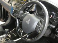 USED 2018 18 MITSUBISHI OUTLANDER 2.3 DI-D 3 5d 147 BHP 7 SEATS 1 OWNER FSH LOW MILES