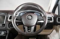 USED 2018 18 VOLKSWAGEN TOUAREG 3.0 V6 R-LINE PLUS TDI BLUEMOTION TECHNOLOGY 5d 259 BHP 