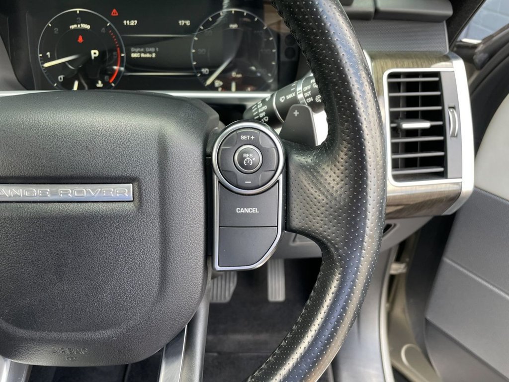 USED 2015 15 LAND ROVER RANGE ROVER SPORT 3.0 SDV6 HSE 5d 306 BHP 