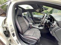 USED 2015 65 MERCEDES-BENZ GLA-CLASS 2.1 GLA 200 D AMG LINE PREMIUM PLUS 5d AUTO 134 BHP 