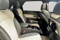 USED 2017 17 BENTLEY BENTAYGA 6.0 W12 5d 600 BHP SATIN PPF/4 SEAT CONFIGURATION/ NIGHT VISION CAMERA