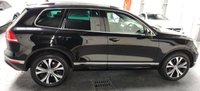 USED 2017 67 VOLKSWAGEN TOUAREG 3.0 V6 R-LINE TDI BLUEMOTION TECHNOLOGY 5d 259 BHP 
