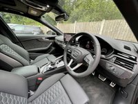 USED 2021 21 AUDI A4 0.0 RS 4 TFSI QUATTRO CARBON BLACK 5d AUTO 444 BHP 