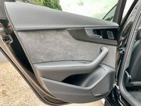 USED 2021 21 AUDI A4 0.0 RS 4 TFSI QUATTRO CARBON BLACK 5d AUTO 444 BHP 