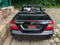 USED 2006 06 MERCEDES-BENZ CLK 1.8 CLK200 KOMPRESSOR AVANTGARDE 2d 161 BHP CLK 200 KOMPRESSOR - AUTOMATIC - CONVERTIBLE - S/HISTORY - FULL BLACK LEATHER - UPGRADE ALLOY WHEELS - GREAT SPEC