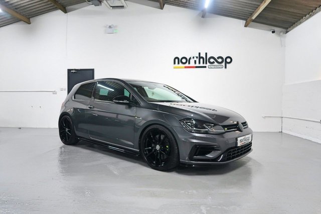 2018 D Volkswagen Golf 2.0 R TSI DSG 3d 306 BHP
