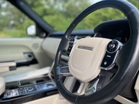 USED 2015 64 LAND ROVER RANGE ROVER 3.0 TDV6 VOGUE 5d 258 BHP 4WD AUTO Glass Pan Sunroof Heated Wheel