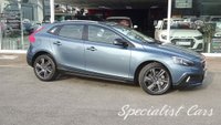 USED 2014 63 VOLVO V40 2.0 D3 CROSS COUNTRY SE NAV 5d 148 BHP 