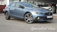 USED 2014 63 VOLVO V40 2.0 D3 CROSS COUNTRY SE NAV 5d 148 BHP 