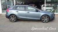 USED 2014 63 VOLVO V40 2.0 D3 CROSS COUNTRY SE NAV 5d 148 BHP 