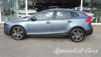 USED 2014 63 VOLVO V40 2.0 D3 CROSS COUNTRY SE NAV 5d 148 BHP 