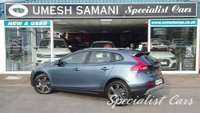 USED 2014 63 VOLVO V40 2.0 D3 CROSS COUNTRY SE NAV 5d 148 BHP 