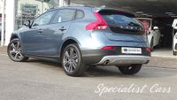 USED 2014 63 VOLVO V40 2.0 D3 CROSS COUNTRY SE NAV 5d 148 BHP 