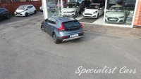 USED 2014 63 VOLVO V40 2.0 D3 CROSS COUNTRY SE NAV 5d 148 BHP 