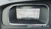 USED 2014 63 VOLVO V40 2.0 D3 CROSS COUNTRY SE NAV 5d 148 BHP 