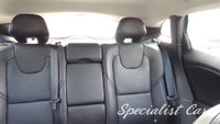 USED 2014 63 VOLVO V40 2.0 D3 CROSS COUNTRY SE NAV 5d 148 BHP 