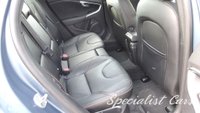 USED 2014 63 VOLVO V40 2.0 D3 CROSS COUNTRY SE NAV 5d 148 BHP 