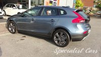 USED 2014 63 VOLVO V40 2.0 D3 CROSS COUNTRY SE NAV 5d 148 BHP 
