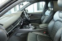 USED 2019 68 AUDI Q7 3.0 TDI QUATTRO BLACK EDITION 5d AUTO 282 BHP FINISHED IN STUNNING METALLIC ORCA BLACK, COMPLIMENTED WITH HEATED BLACK VALCONA LEATHER SPORTS SEATS PLUS + 1 OWNER, HUGE SPECIFICATION 7 SEATER, COMES WITH AN IMPECCABLE, FULL SERVICE HISTORY AND THE BALANCE OF AUDI'S MANUFACTURERS WARRANTY UNTIL JANUARY 2022 + TECHNOLOGY PACKAGE WITH VIRTUAL COCKPIT DIGITAL DASH DISPLAY + BOSE 3D SURROUND SOUND SYSTEM + SATELLITE NAVIGATION + PANORAMIC GLASS SUNROOF + HEAT AND SOUND INSULATING GLASS WITH PRIVACY WINDOWS + POWER FOLDING MIRRORS + INTERIOR LIGH