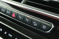 USED 2019 68 AUDI Q7 3.0 TDI QUATTRO BLACK EDITION 5d AUTO 282 BHP FINISHED IN STUNNING METALLIC ORCA BLACK, COMPLIMENTED WITH HEATED BLACK VALCONA LEATHER SPORTS SEATS PLUS + 1 OWNER, HUGE SPECIFICATION 7 SEATER, COMES WITH AN IMPECCABLE, FULL SERVICE HISTORY AND THE BALANCE OF AUDI'S MANUFACTURERS WARRANTY UNTIL JANUARY 2022 + TECHNOLOGY PACKAGE WITH VIRTUAL COCKPIT DIGITAL DASH DISPLAY + BOSE 3D SURROUND SOUND SYSTEM + SATELLITE NAVIGATION + PANORAMIC GLASS SUNROOF + HEAT AND SOUND INSULATING GLASS WITH PRIVACY WINDOWS + POWER FOLDING MIRRORS + INTERIOR LIGH