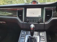 USED 2016 16 PORSCHE MACAN 3.6 TURBO PDK 5d 400 BHP ZERO DEPOSIT FINANCE AVAILABLE
