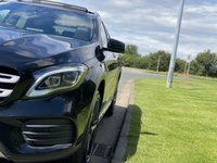 USED 2017 17 MERCEDES-BENZ GLA-CLASS 2.1 GLA 200 D AMG LINE PREMIUM PLUS 5d 134 BHP Electric Glass Pan Roof Sat Nav