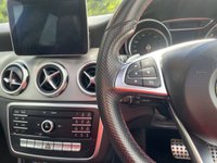 USED 2017 17 MERCEDES-BENZ GLA-CLASS 2.1 GLA 200 D AMG LINE PREMIUM PLUS 5d 134 BHP Electric Glass Pan Roof Sat Nav