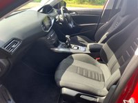 USED 2014 64 PEUGEOT 308 1.2 E-THP ALLURE 5d 110 BHP ALLURE-E LTD EDITION - SATELLITE NAVIGATION - ID DIABLO PEARL METALLIC - REAR REVERSING CAMERA - 1 FORMER KEEPER - 31,800 MILES ONLY !!!!