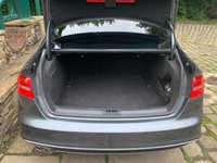 USED 2015 15 AUDI A4 2.0 TDI S LINE 4d 174 BHP STUNNING AUDI A4 S-LINE TDi  - AUTOMATIC - HALF LEATHER/ALCANTARA INTERIOR - SERVICE HISTORY - SATELLITE NAVIGATION - 18 INCH UPGRADE ALLOYS