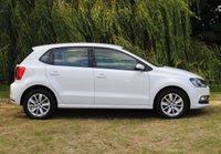 USED 2014 64 VOLKSWAGEN POLO 1.0 SE 5d 60 BHP www.suffolkcarcentre.co.uk - Located at Ilketshall