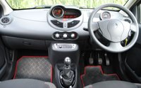 USED 2012 12 RENAULT TWINGO 1.1 DYNAMIQUE 3d 75 BHP www.suffolkcarcentre.co.uk - Located at Ilketshall