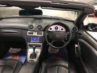 USED 2006 06 MERCEDES-BENZ CLK 3.0 CLK280 SPORT 2d 228 BHP * CLIMATE  CONTROL * NAVIGATION * PARKING SENSORS *18 INCH ALLOYS * LEATHER TRIM *