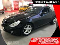 USED 2009 09 MERCEDES-BENZ SLK 3.0 SLK280 2d 232 BHP * CLIMATE * NAVIGATION * PARKING SENSORS * LEATHER TRIM * ALLOY WHEELS *