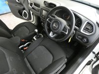 USED 2018 18 JEEP RENEGADE 1.6 M-JET LONGITUDE 5d 118 BHP SAT NAV PARKING SENSORS