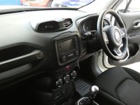 USED 2018 18 JEEP RENEGADE 1.6 M-JET LONGITUDE 5d 118 BHP SAT NAV PARKING SENSORS