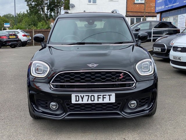 View our MINI COUNTRYMAN