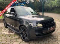 USED 2017 17 LAND ROVER RANGE ROVER 3.0 TDV6 VOGUE 5d 255 BHP RANGE ROVER VOGUE TDV6 - AUTOMATIC - FULL EBONY/IVORY HIDE - PANORAMIC GLASS ROOF - 1 FORMER KEEPER - FULL SERVICE HISTORY - HUGE SPECIFICATION - CELEBRITY OWNER
