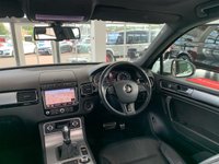 USED 2016 16 VOLKSWAGEN TOUAREG 3.0 V6 R-LINE TDI BLUEMOTION TECHNOLOGY 5d 259 BHP No nonsense uk home delivery