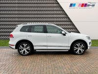 USED 2016 16 VOLKSWAGEN TOUAREG 3.0 V6 R-LINE TDI BLUEMOTION TECHNOLOGY 5d 259 BHP No nonsense uk home delivery