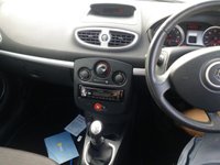 USED 2005 55 RENAULT CLIO 1.4 DYNAMIQUE 16V 3d 98 BHP 