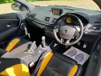 USED 2010 60 RENAULT MEGANE 2.0 RENAULTSPORT 16V  3d 247 BHP RENAULT SPORT MEGANE RS-250 COUPE - FULL BLACK/YELLOW LEATHER INTERIOR - FULL RENAULT SERVICE HISTORY - 19 INCH UPGRADE GLOSS BLACK ALLOYS - SATELLITE NAVIGATION - EXHILARATING PERFORMANCE