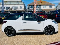 USED 2013 13 CITROEN DS3 1.6 DSTYLE PLUS 3d 120 BHP FSH - Petrol - White and Cadburys Purple