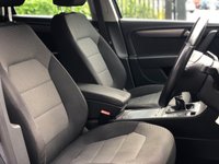 USED 2013 62 VOLKSWAGEN PASSAT 1.6L HIGHLINE TDI BLUEMOTION TECHNOLOGY 5d 104 BHP 