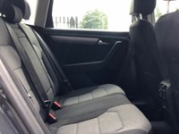 USED 2013 62 VOLKSWAGEN PASSAT 1.6L HIGHLINE TDI BLUEMOTION TECHNOLOGY 5d 104 BHP 